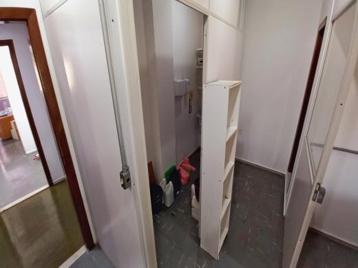 Sala, Funcionários, 0 Quarto, 4 Vagas