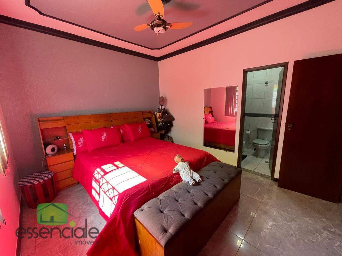 Casa, Jardim Riacho das Pedras, 3 Quartos, 6 Vagas, 2 Suítes