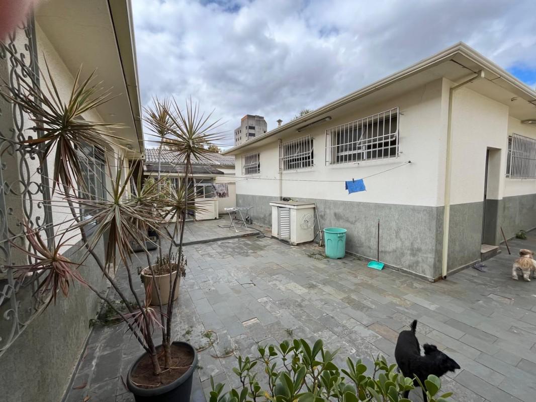 Casa, Calafate, 5 Quartos, 3 Vagas, 1 Suíte