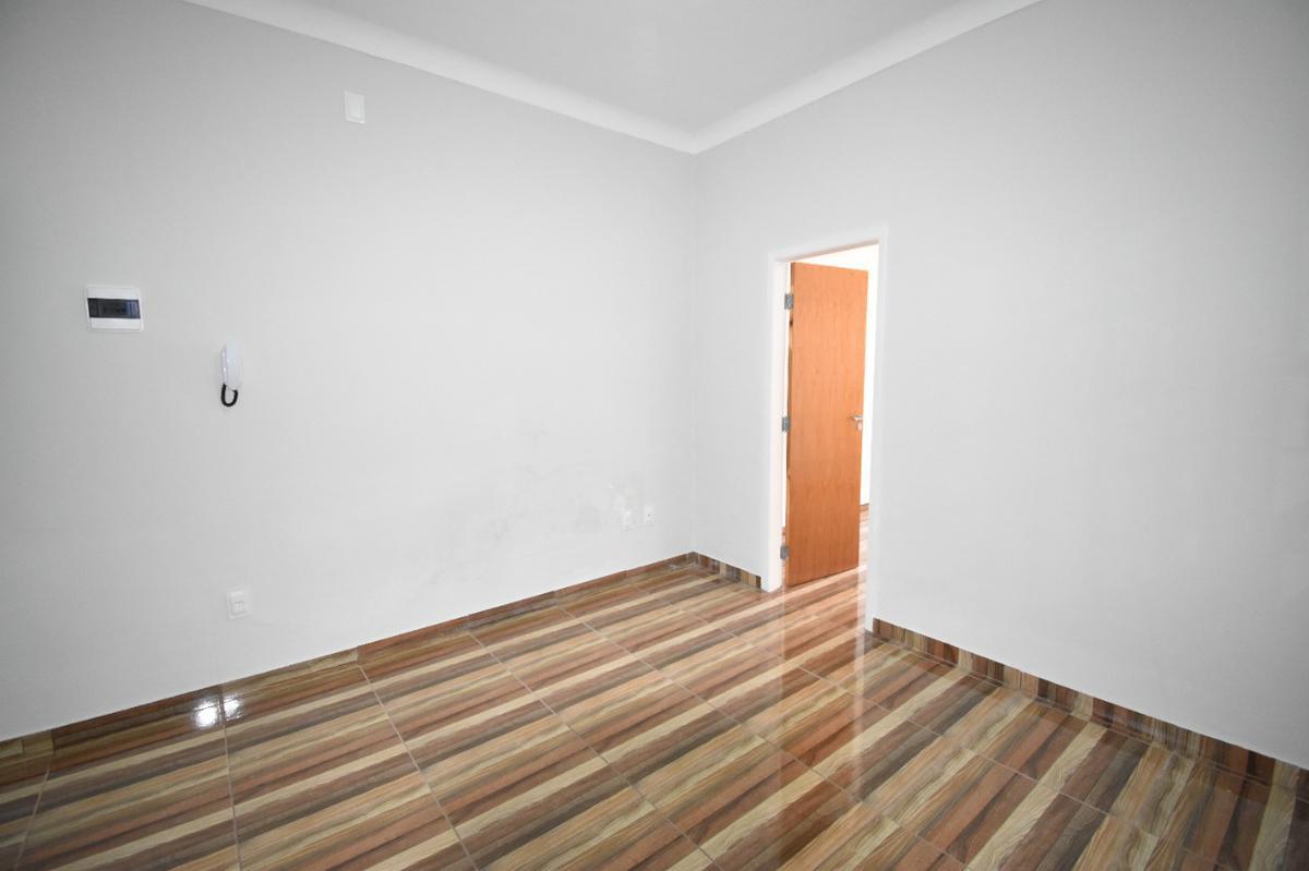 Casa, Itapoã, 2 Quartos, 0 Vaga