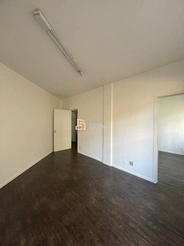 Sala, Lourdes