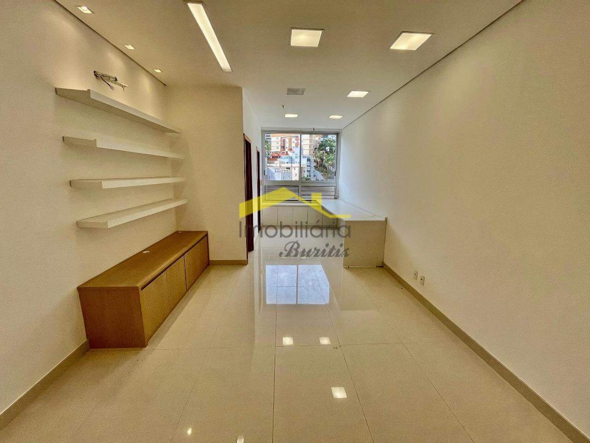 Sala, Estoril, 2 Vagas