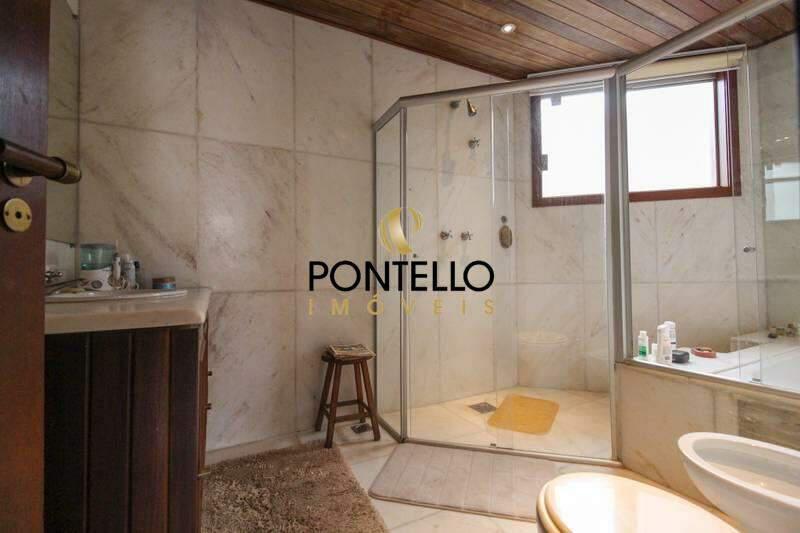 Casa, Serra, 4 Quartos, 5 Vagas, 1 Suíte