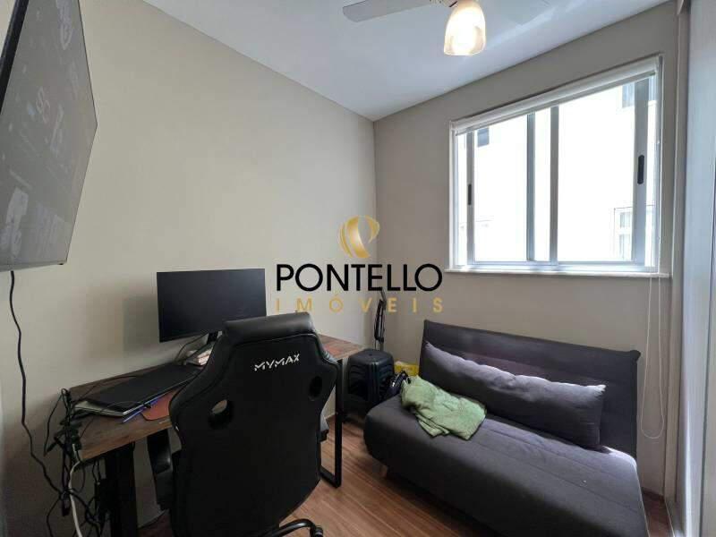 Apartamento, Sagrada Família, 2 Quartos, 1 Vaga