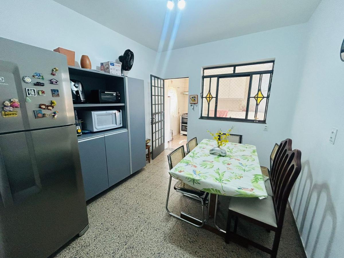Casa, Caiçaras, 3 Quartos, 0 Vaga, 1 Suíte