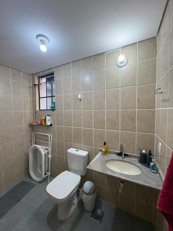 Apartamento, Tirol (barreiro), 3 Quartos, 1 Vaga, 1 Suíte