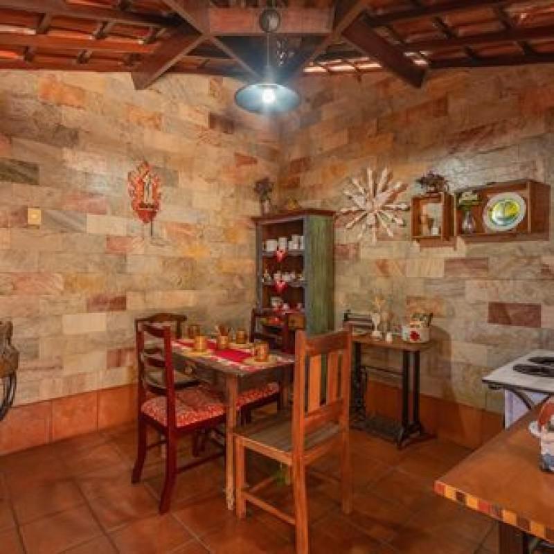 Casa, Alípio de Melo, 3 Quartos, 3 Vagas, 1 Suíte
