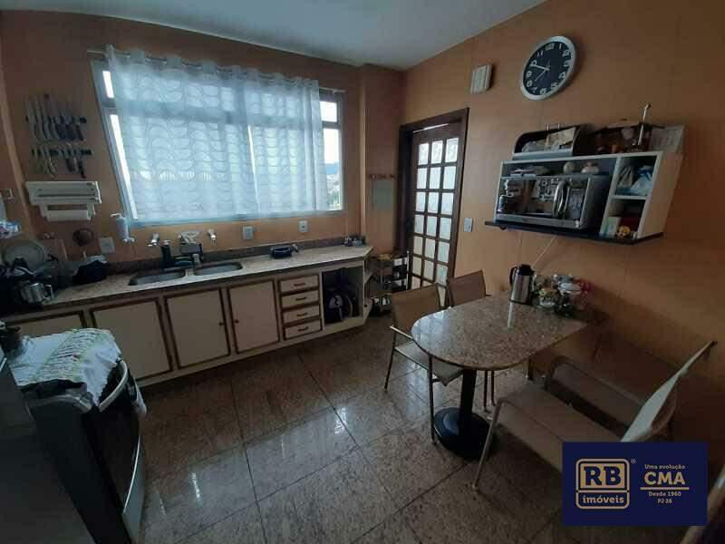Cobertura, Luxemburgo, 4 Quartos, 5 Vagas, 1 Suíte