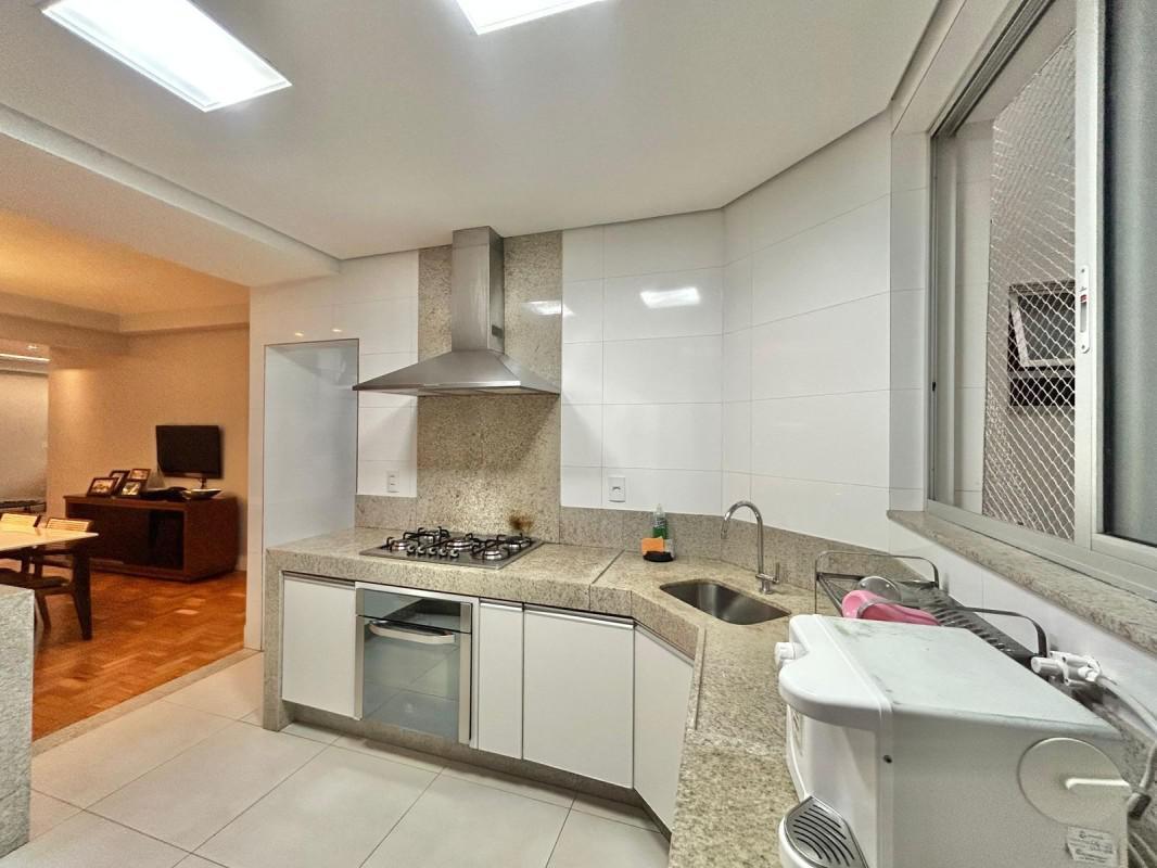 Apartamento, Centro, 3 Quartos, 1 Vaga, 1 Suíte