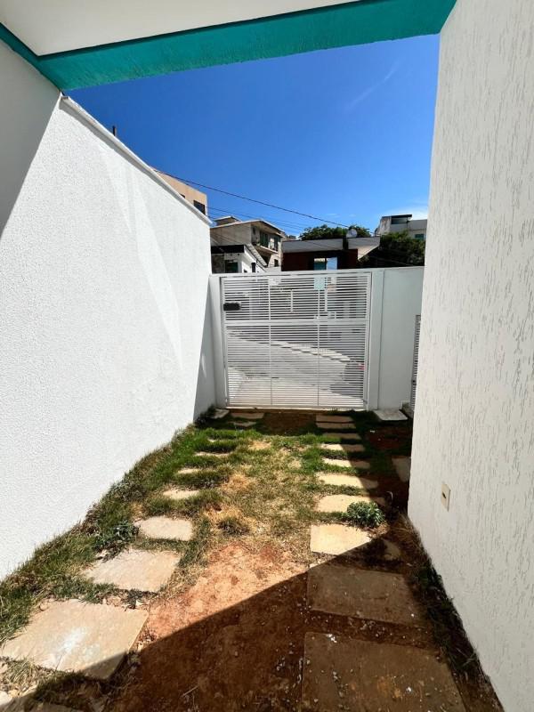 Casa, Masterville, 3 Quartos, 1 Vaga, 1 Suíte