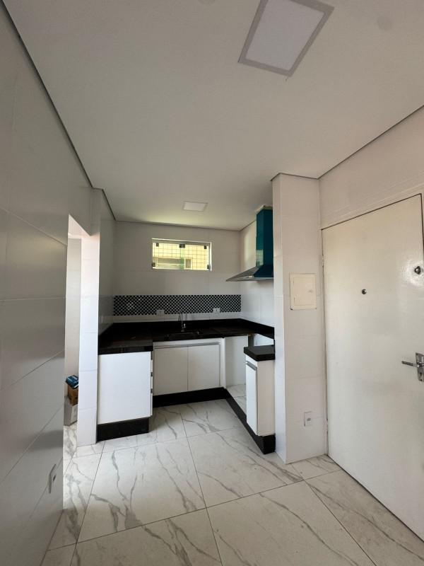 Apartamento, Carlos Prates, 2 Quartos, 1 Vaga