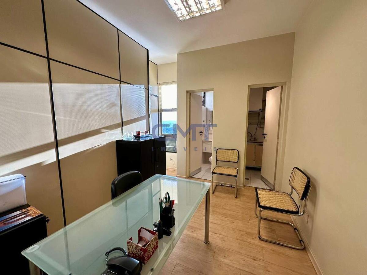 Sala, Estoril, 0 Quarto, 3 Vagas
