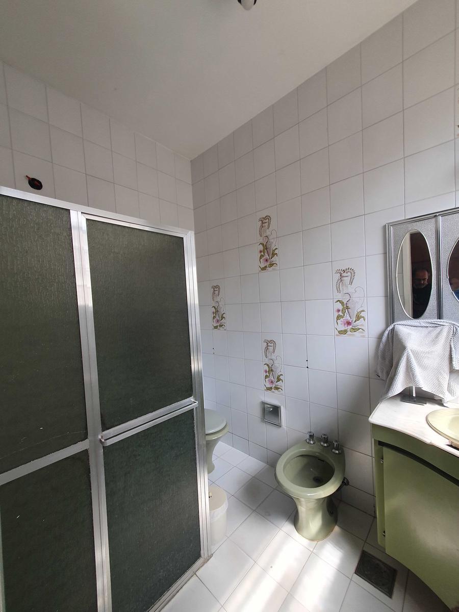 Casa, Gutierrez, 3 Quartos, 4 Vagas, 1 Suíte