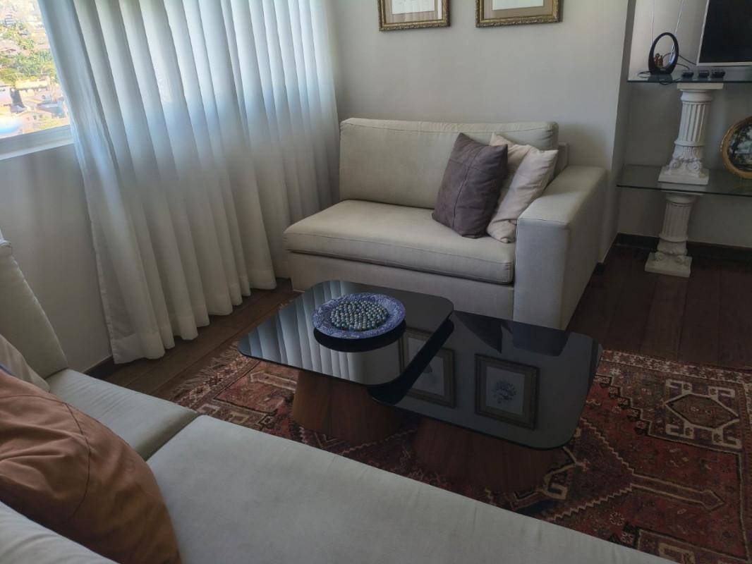 Apartamento, Vila Paris, 3 Quartos, 2 Vagas, 1 Suíte