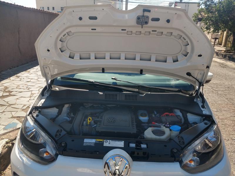 Volkswagen Up! Move 1.0 Tsi Total Flex 12v 5p