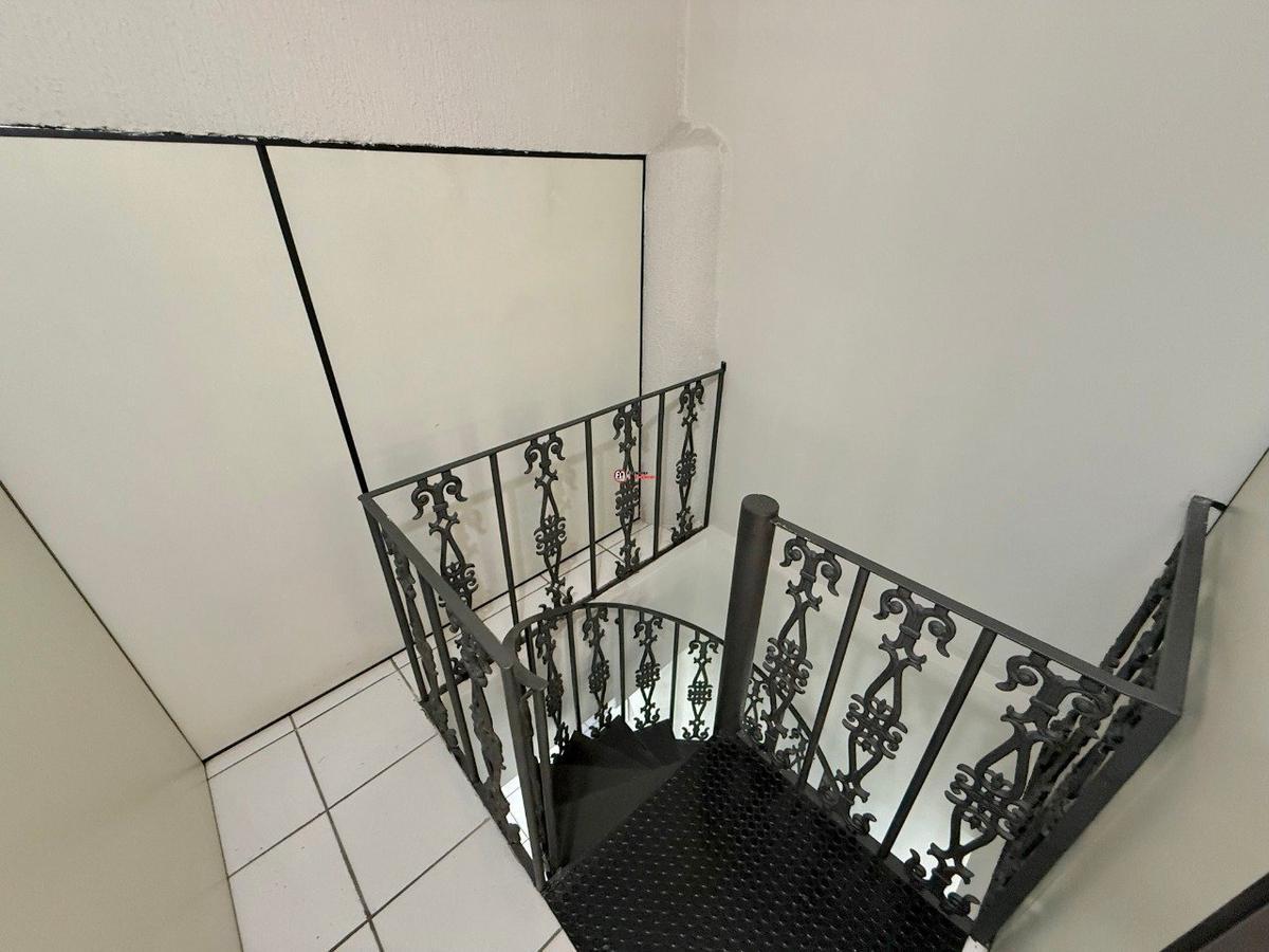 Andar, São José, 0 Quarto, 0 Vaga