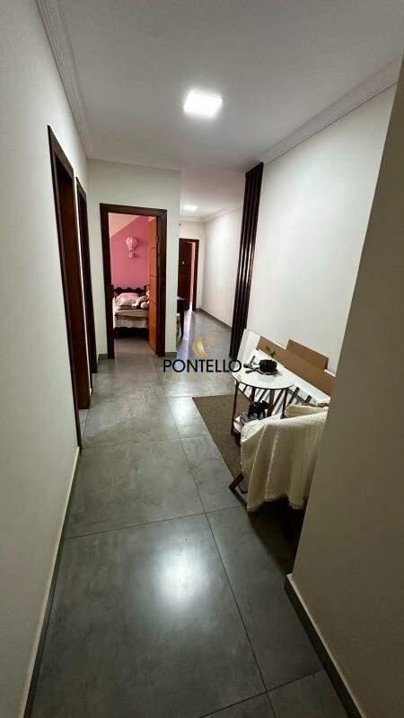 Casa, Nossa Senhora do Carmo, 3 Quartos, 2 Vagas, 1 Suíte
