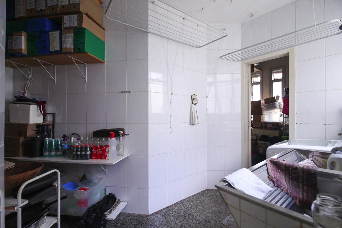 Apartamento, Sion, 4 Quartos, 3 Vagas, 1 Suíte