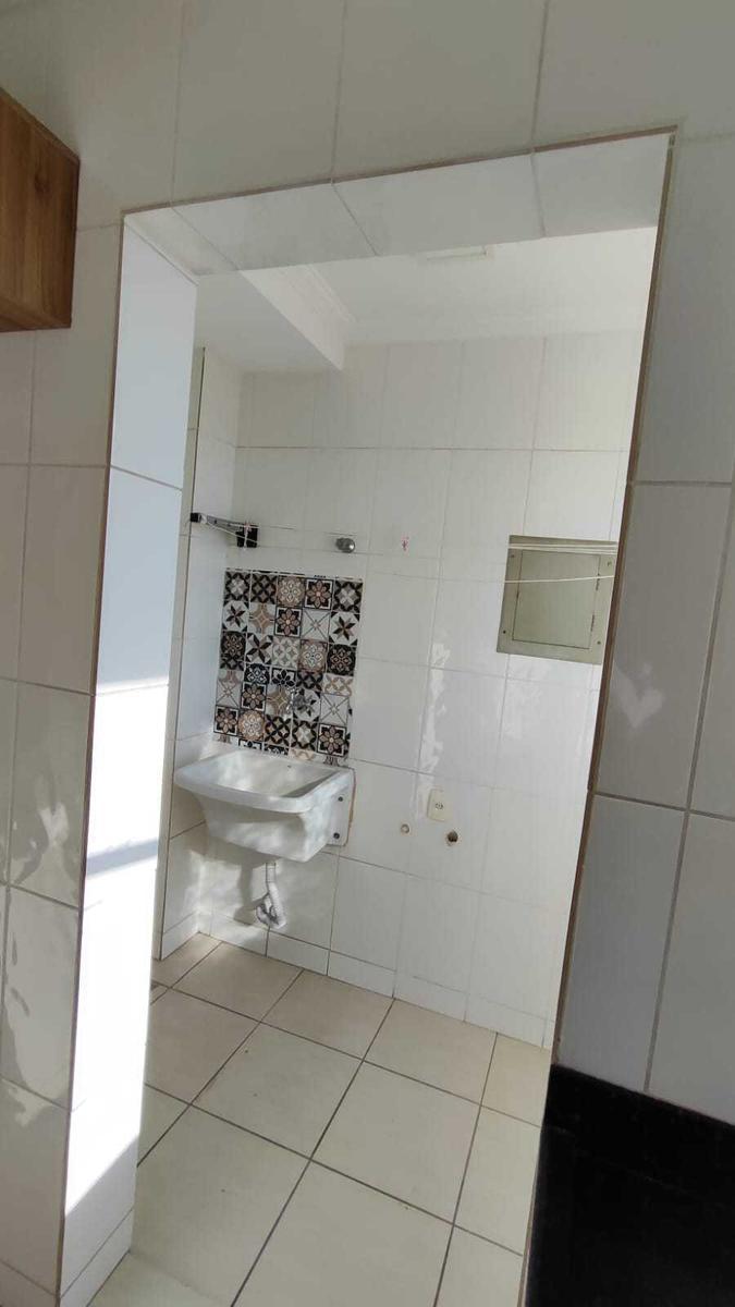 Apartamento, Serrano, 3 Quartos, 0 Vaga, 1 Suíte