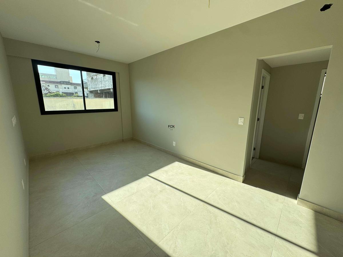 Apartamento, Serra, 2 Quartos, 2 Vagas, 1 Suíte