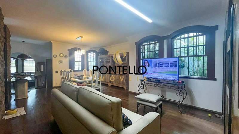 Casa, Comiteco, 5 Quartos, 6 Vagas, 2 Suítes
