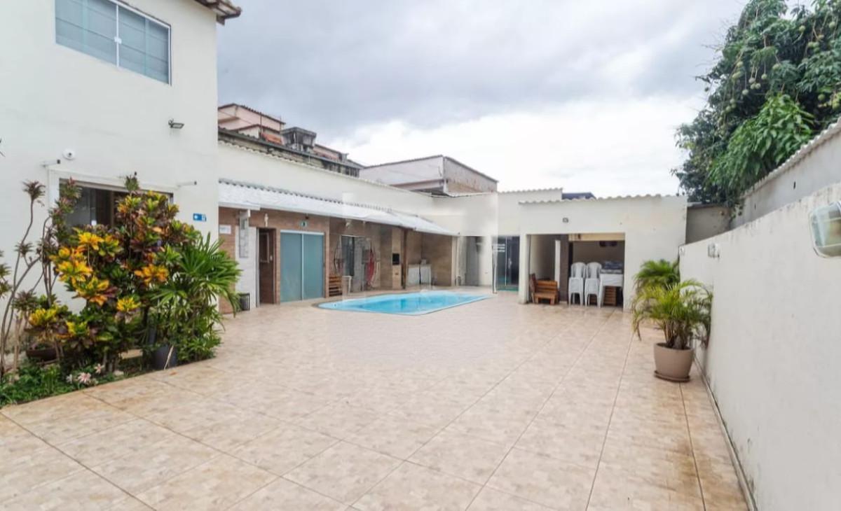 Casa, Nova Vista, 2 Quartos, 4 Vagas
