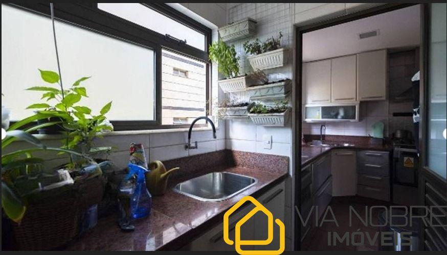 Apartamento, Funcionários, 4 Quartos, 2 Vagas, 1 Suíte