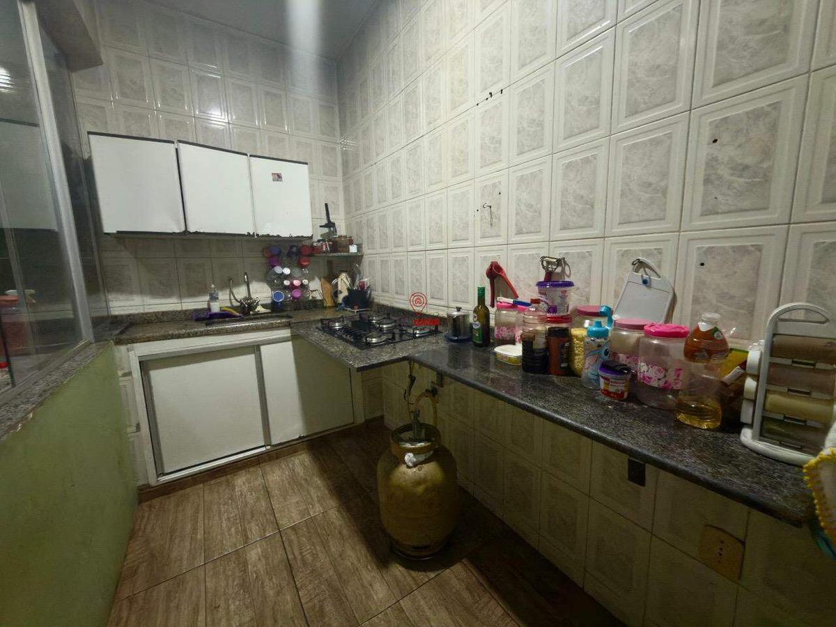 Casa, Diamante, 5 Quartos, 2 Vagas, 1 Suíte