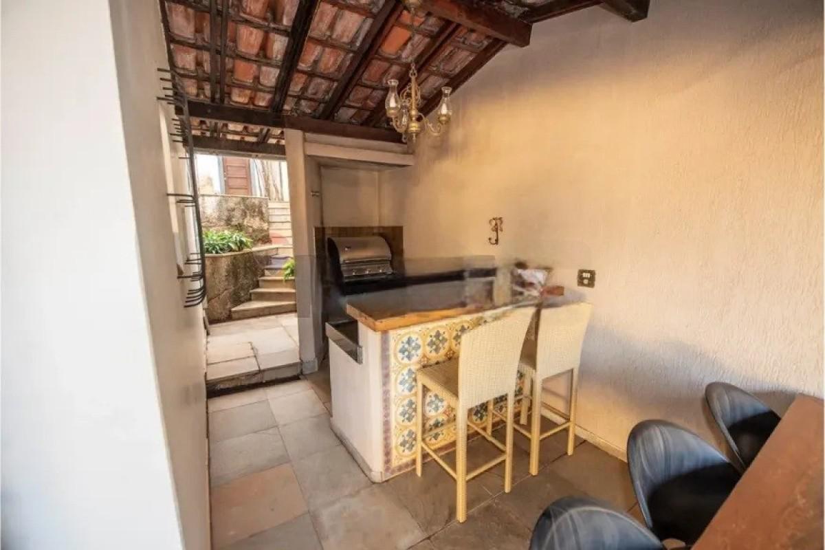 Casa, Mangabeiras, 4 Quartos, 4 Vagas, 1 Suíte