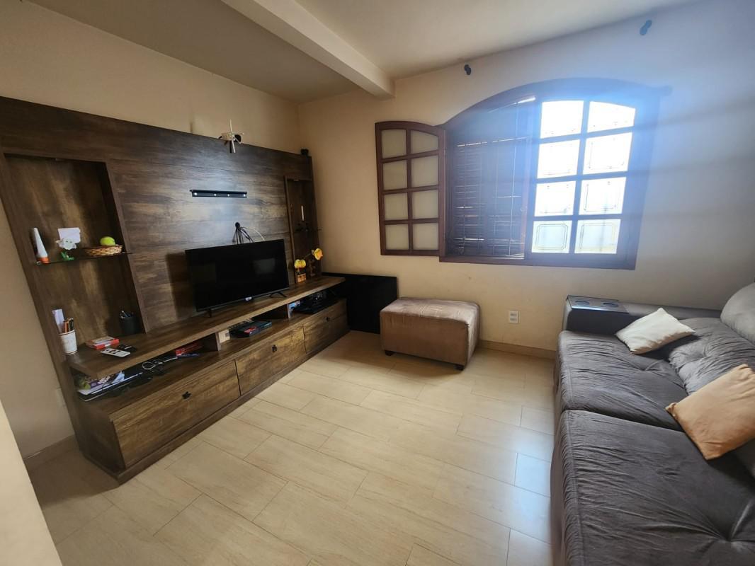 Casa, Alípio de Melo, 6 Quartos, 6 Vagas, 2 Suítes