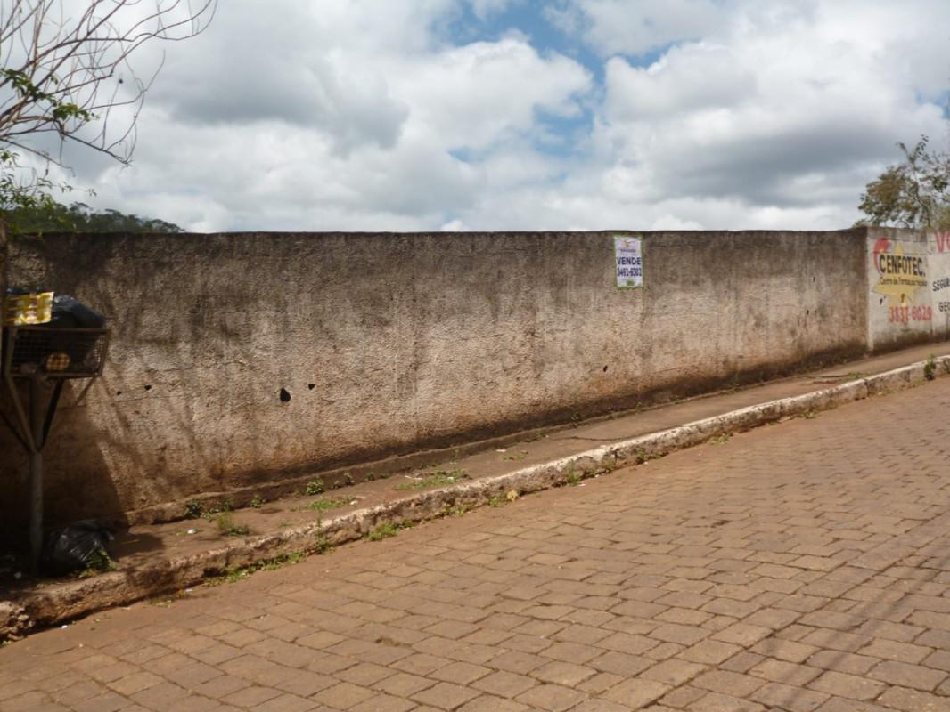Lote, Centro, 0 Quarto, 0 Vaga