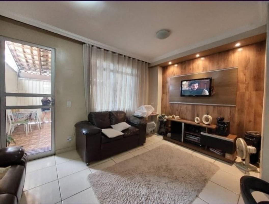 Casa, Diamante, 2 Quartos, 2 Vagas