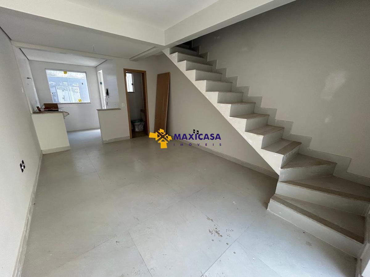 Casa, Planalto, 2 Quartos, 1 Vaga, 1 Suíte