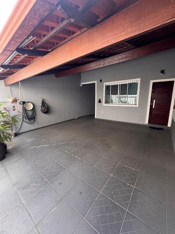 Casa, Tropical, 3 Quartos, 2 Vagas, 1 Suíte
