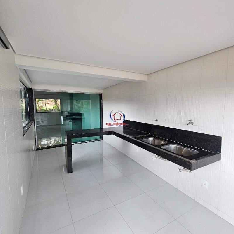 Casa, Ouro Preto, 4 Quartos, 10 Vagas, 3 Suítes
