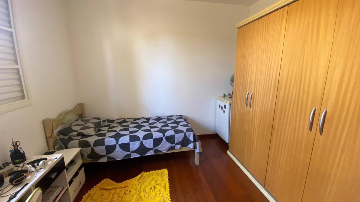 Casa, Álvaro Camargos, 4 Quartos, 2 Vagas, 1 Suíte