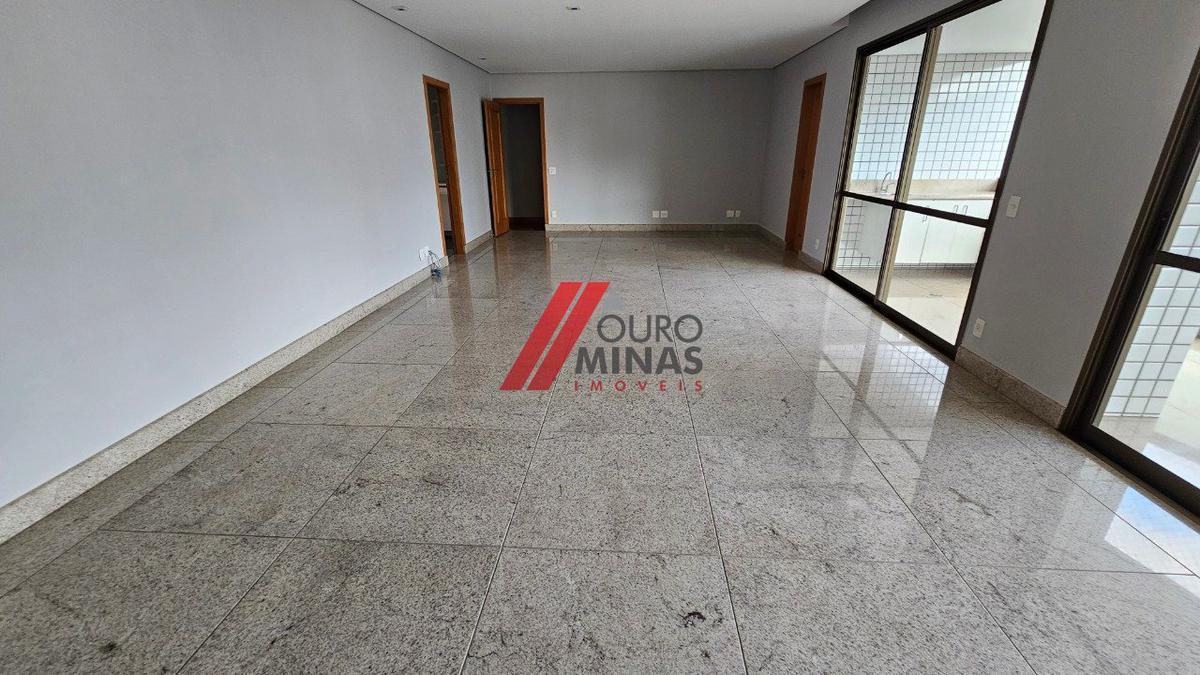 Apartamento, Funcionários, 4 Quartos, 4 Vagas, 2 Suítes