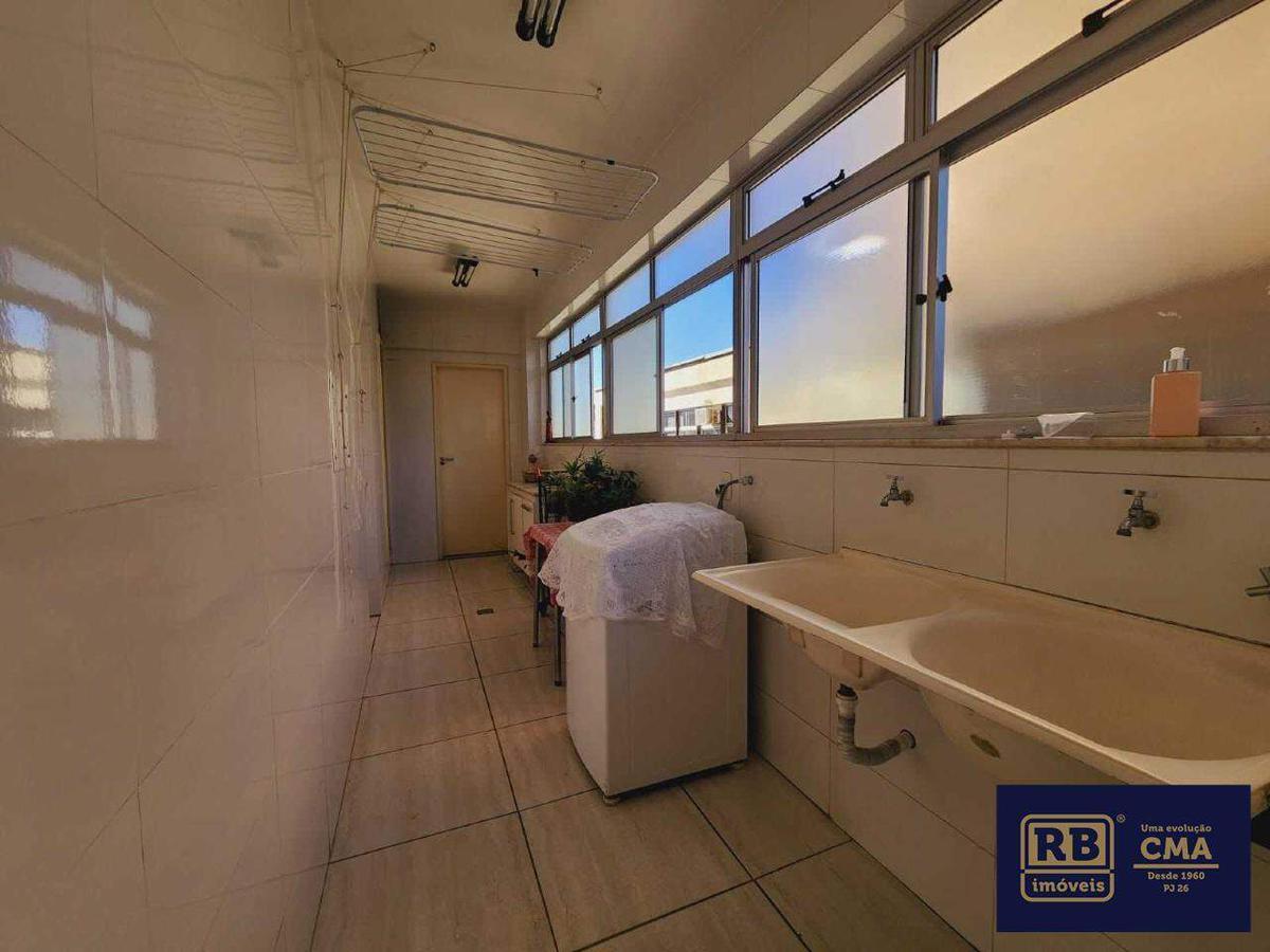 Apartamento, Funcionários, 4 Quartos, 2 Vagas, 1 Suíte