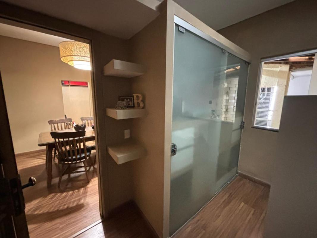 Casa, Cachoeirinha, 3 Quartos, 1 Vaga, 1 Suíte