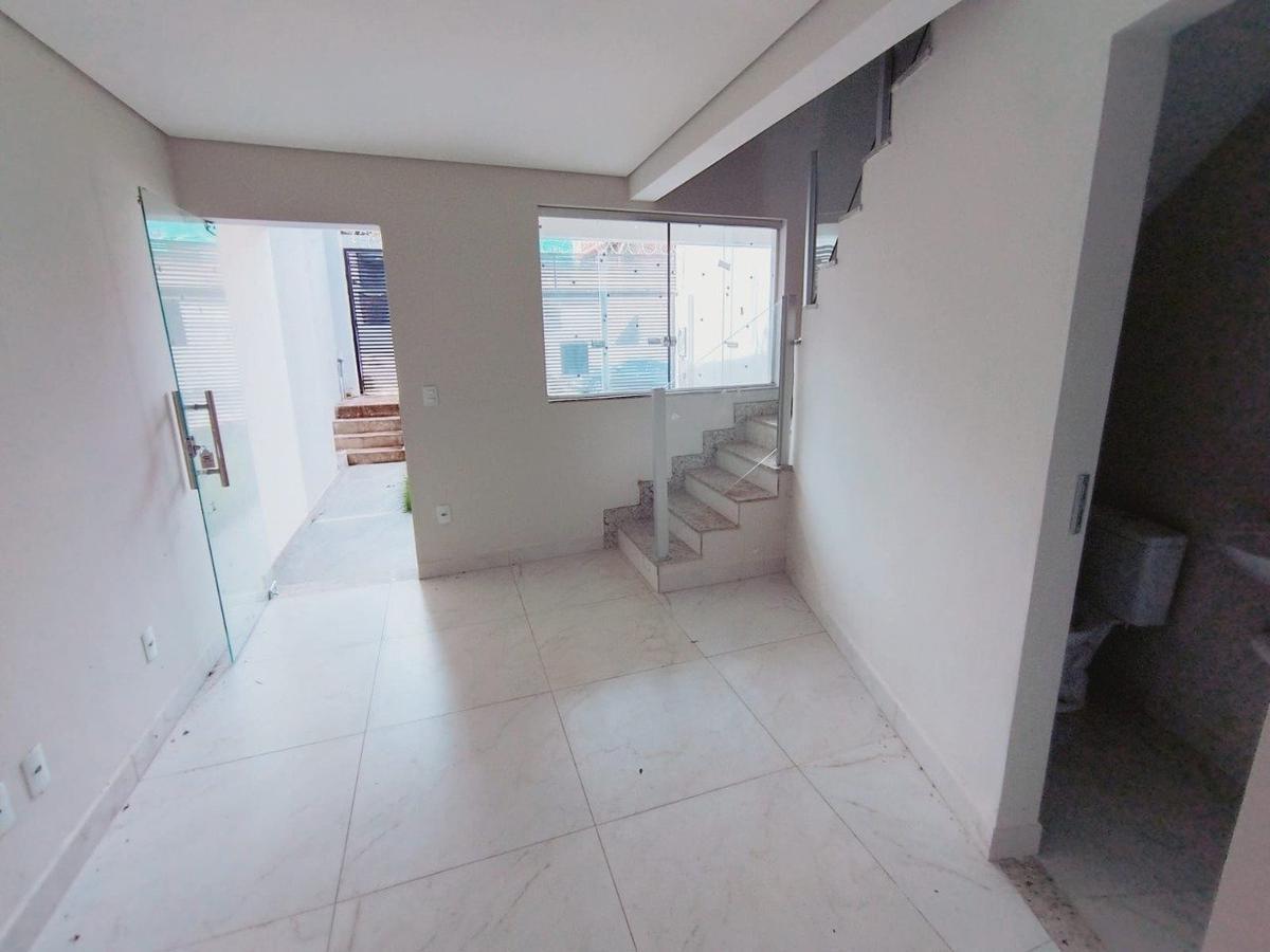 Casa, Céu Azul, 2 Quartos, 2 Vagas