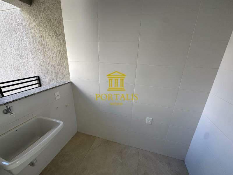 Apartamento, Serra, 2 Quartos, 2 Vagas, 1 Suíte