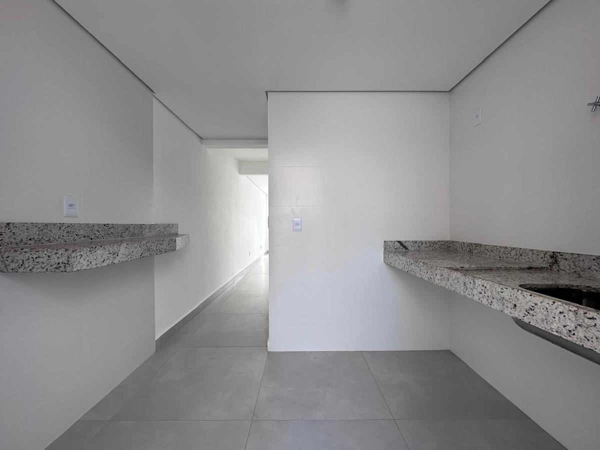 Casa, Jardim Leblon, 2 Quartos, 1 Vaga