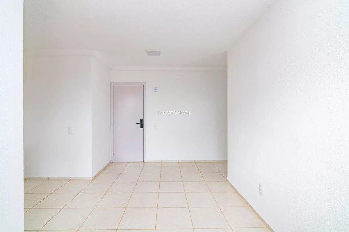 Apartamento, Jardim Riacho das Pedras, 2 Quartos, 1 Vaga