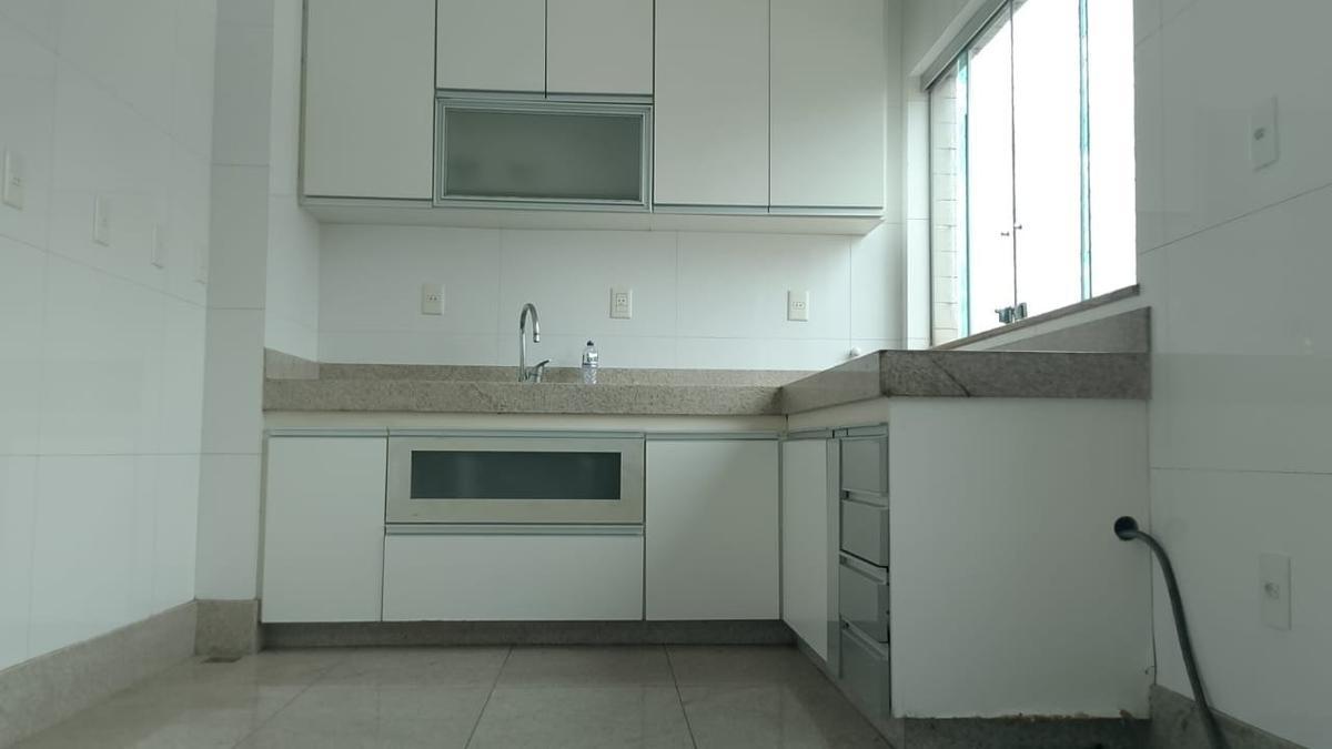 Cobertura, São Luiz (pampulha), 2 Quartos, 2 Vagas, 1 Suíte