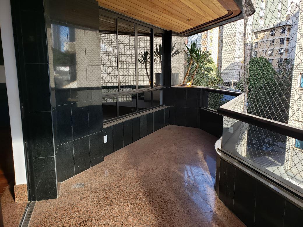 Apartamento, Funcionários, 4 Quartos, 4 Vagas, 4 Suítes