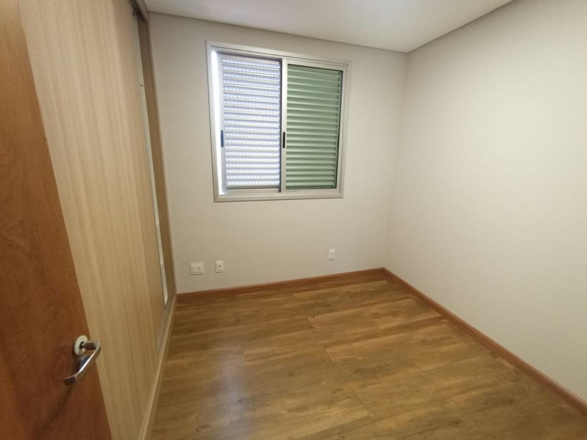 Apartamento, Santa Cruz, 4 Quartos, 2 Vagas, 2 Suítes