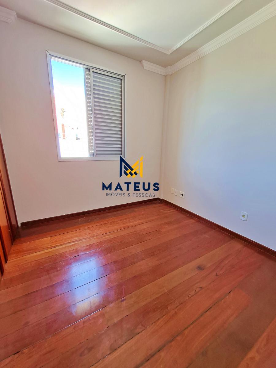 Apartamento, Ouro Preto, 3 Quartos, 2 Vagas, 1 Suíte