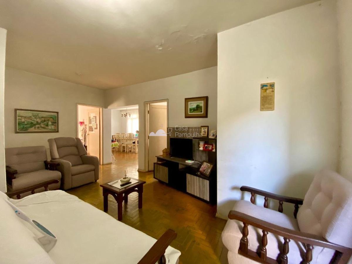 Casa, Santa Branca, 3 Quartos, 2 Vagas, 1 Suíte