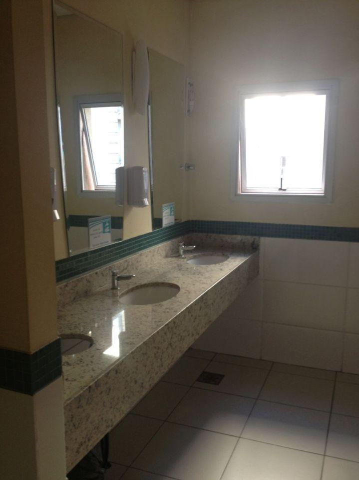 Andar, Centro, 0 Quarto, 3 Vagas