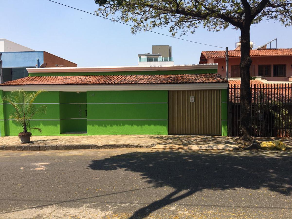 Casa, Ouro Preto, 3 Quartos, 6 Vagas, 1 Suíte